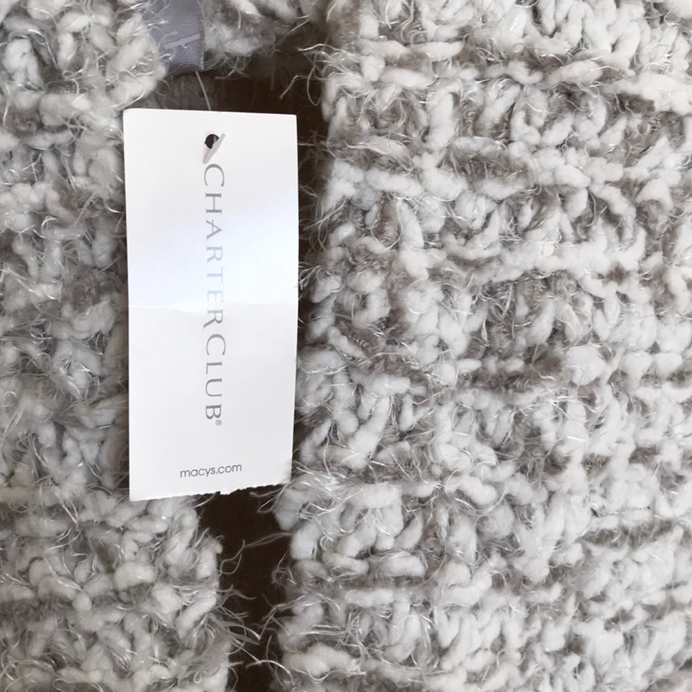 Infinity Scarf - Picture 3 of 4
